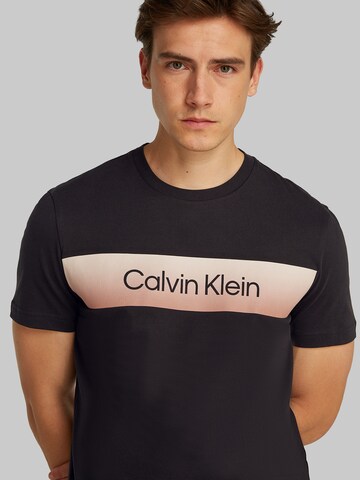 Maglietta di Calvin Klein in nero
