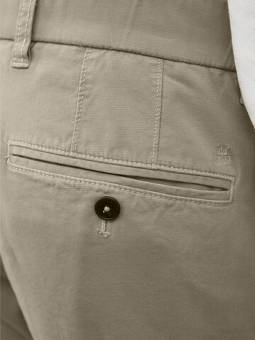Coupe slim Pantalon chino 'Osby' Marc O'Polo en gris
