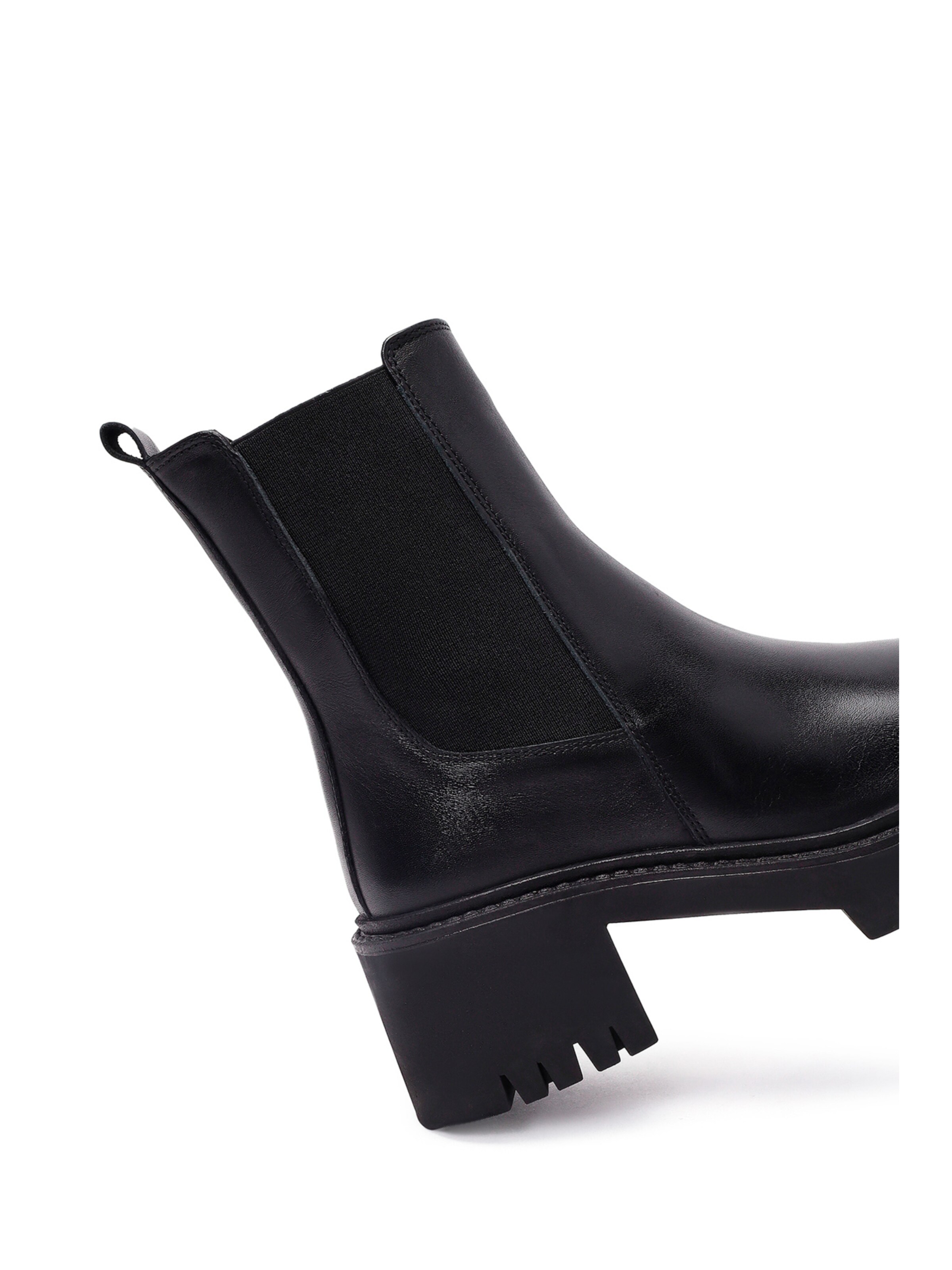 Derimod Chelsea Boots in Black