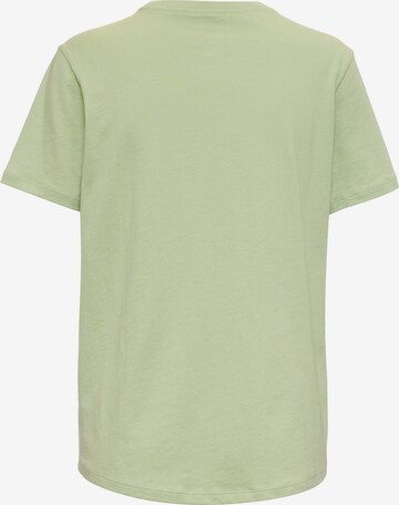 Nike Sportswear Skinny Λειτουργικό μπλουζάκι 'Essential' σε πράσινο