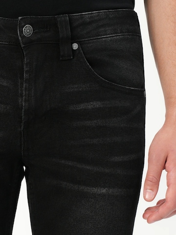 Regular Jean ' DPM Mr. Red ' Denim Project en noir