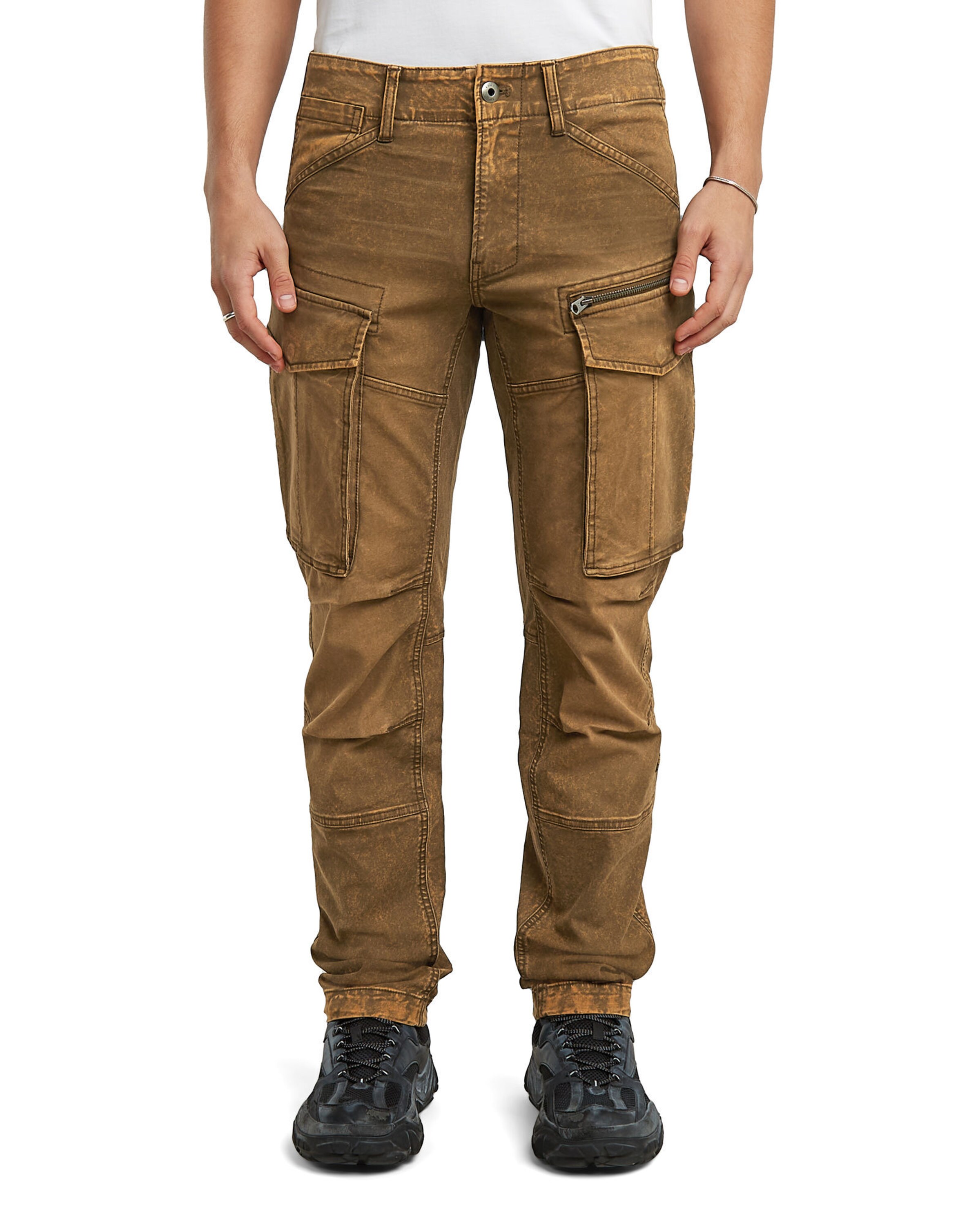 G-STAR Tapered Cargo Pants in Brown: front
