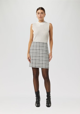 COMMA Sweater in White: front