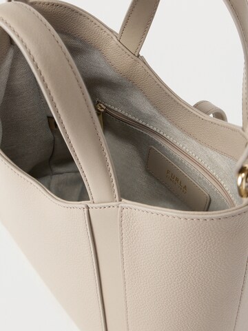 FURLA Τσάντα χειρός 'GOCCIA' σε μπεζ