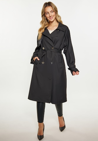 faina Between-Seasons Coat in Black