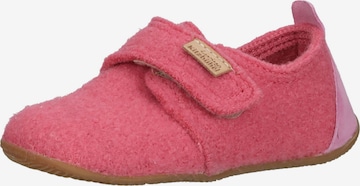 Living Kitzbühel Slippers in Pink: front