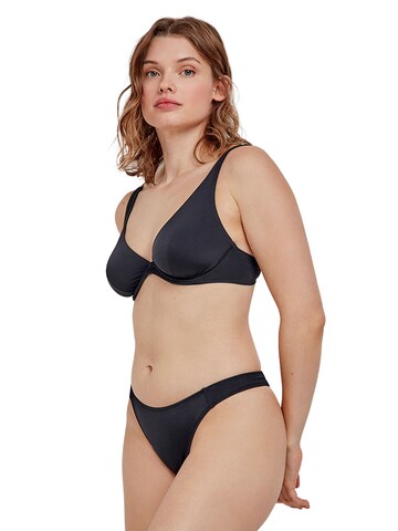 Gisela Háromszög Bikini felső - fekete