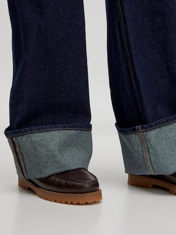 EDITED Regular Jeans 'Hale' in Blue