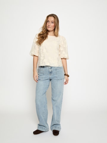 Top 'Nomara' di Peppercorn in bianco