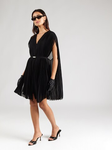 BOSS Koktejlové šaty – černá