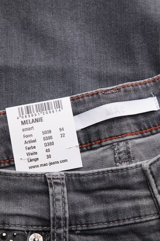 MAC Jeans 30-31 in Grau