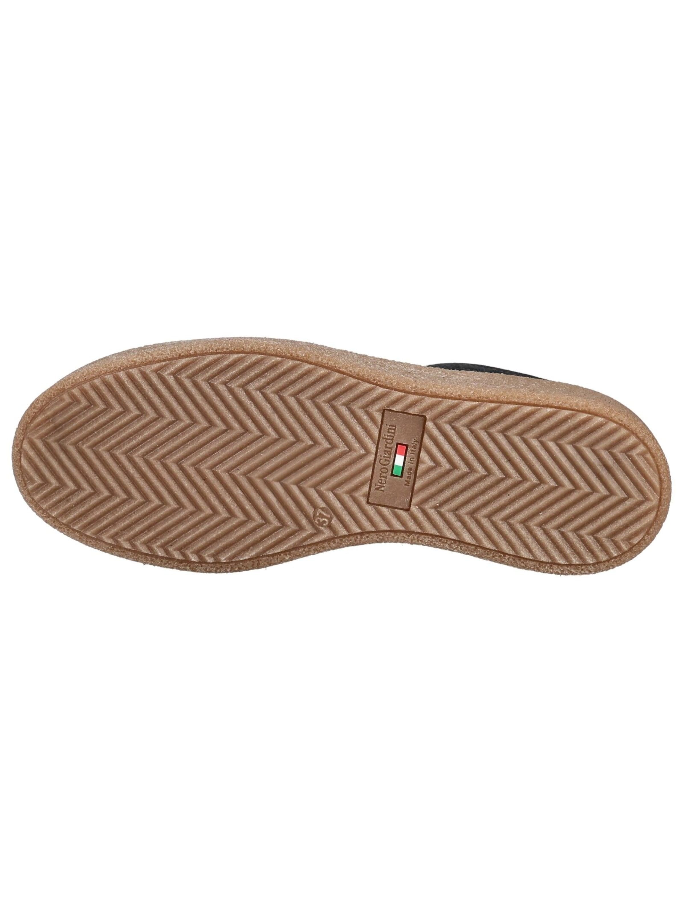 Baskets basses Nero Giardini en noir