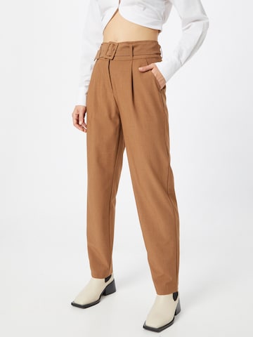 VILA Regular Pleat-Front Pants 'BILYANA' in Brown: front