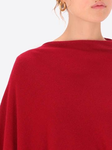 Distretto12 Cape in Rood