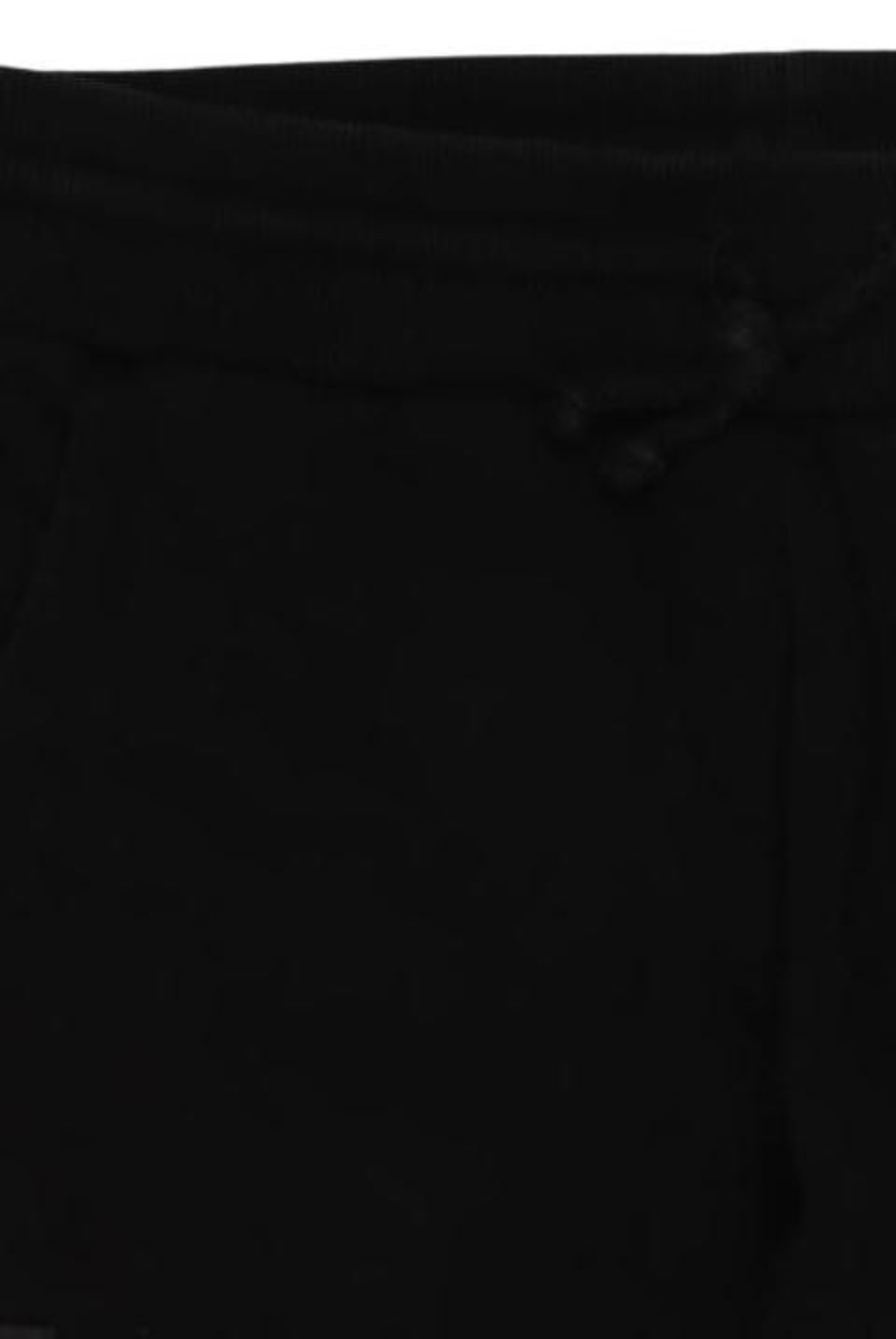 Colmar Shorts in 31-32 in Black