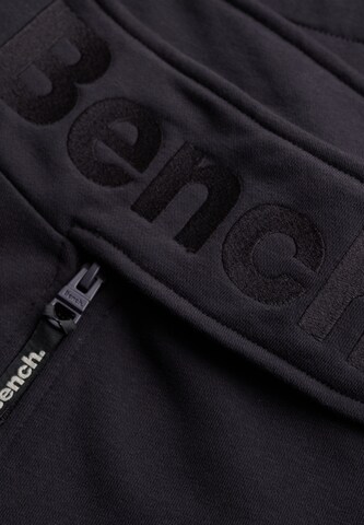 Vestes d’entraînement 'Bench X Superdry & Co' BENCH en gris