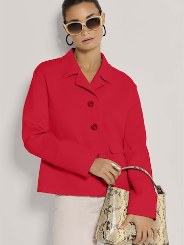 MADELEINE Bazer in Rot