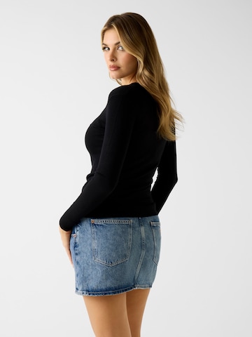 juoda GUESS Megztinis 'STEPHANIE'