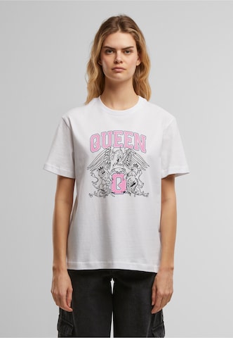 Merchcode Póló 'Queen Crest College' - fehér: elől