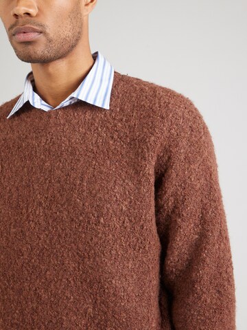 TOPMAN Sweater in Brown