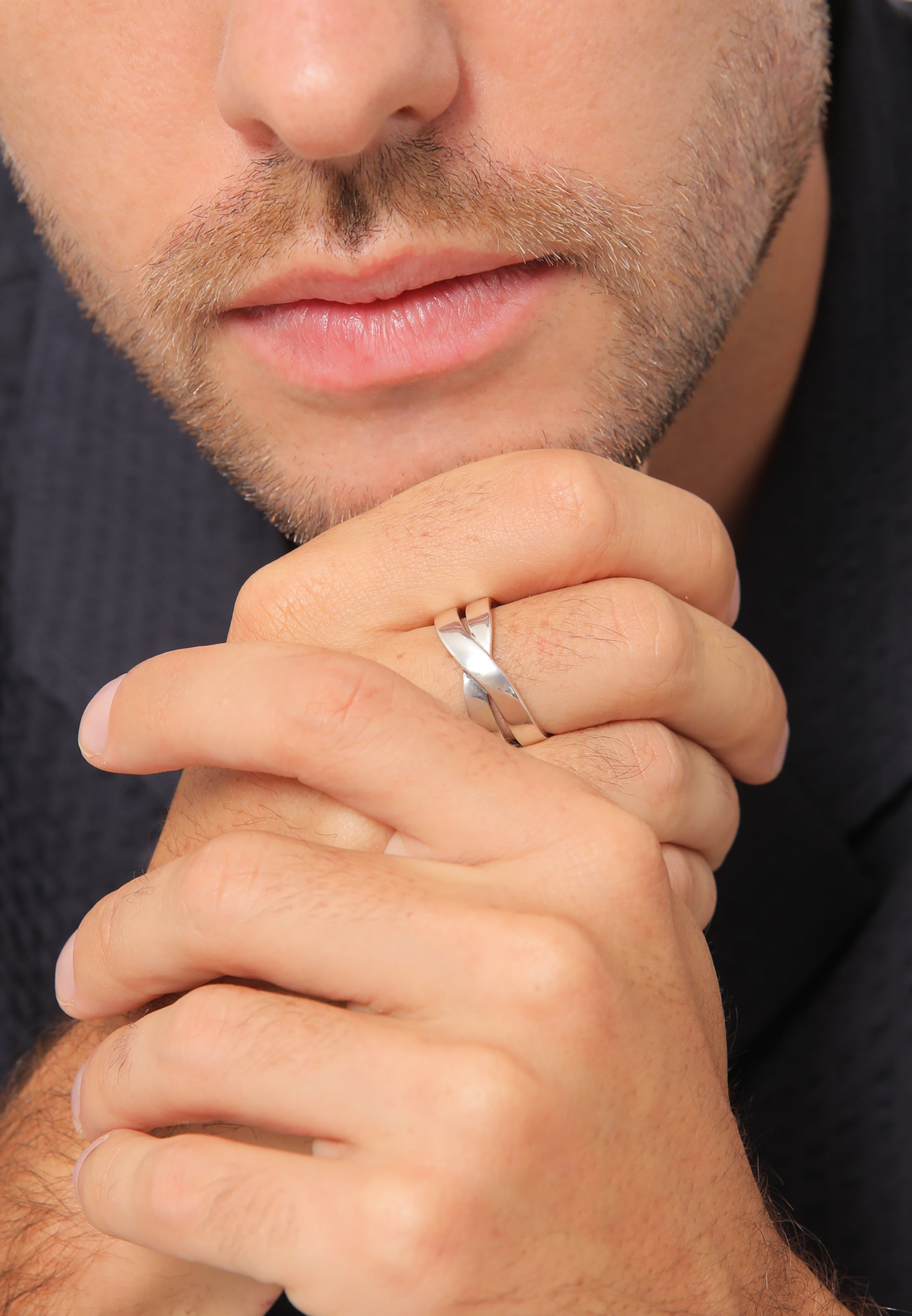 Anello di KUZZOI in argento: frontale