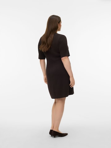 Robes en maille 'AWCPicco' Vero Moda Curve en marron