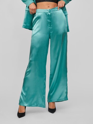 VILA Wide leg Trousers 'Ally' in Green: front