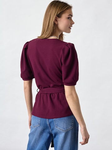 SISTERS POINT Blouse 'NASA-T' in Red