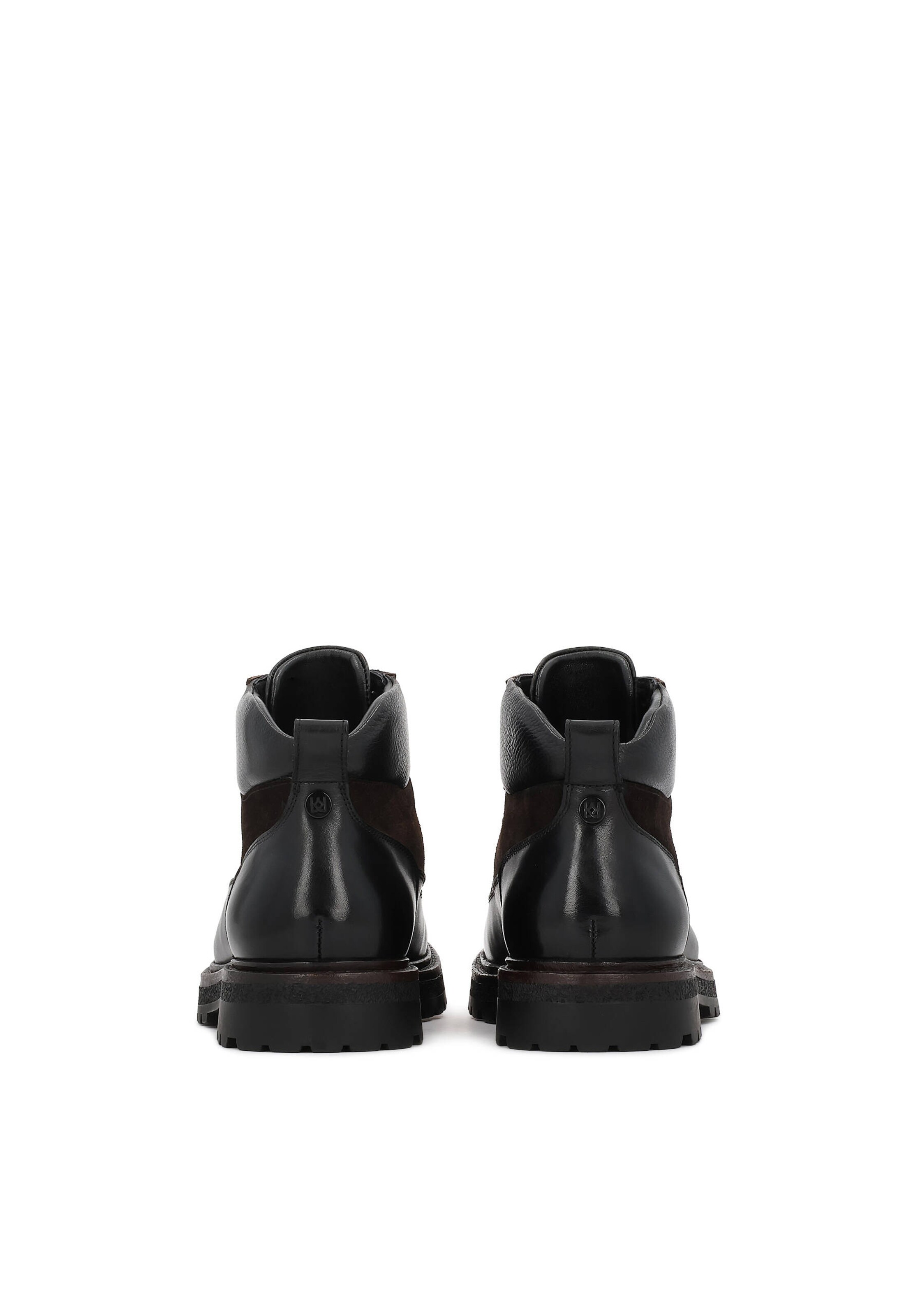 Boots stringati di Kazar in nero