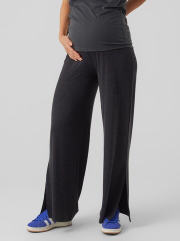 MAMALICIOUS Loose fit Pants 'PETRA' in Black: front