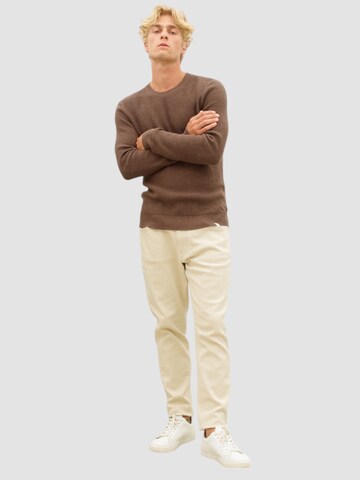 NOWADAYS Sweater 'Structured' in Brown
