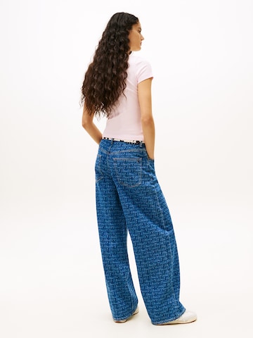 Tommy Jeans Μπλουζάκι σε ροζ