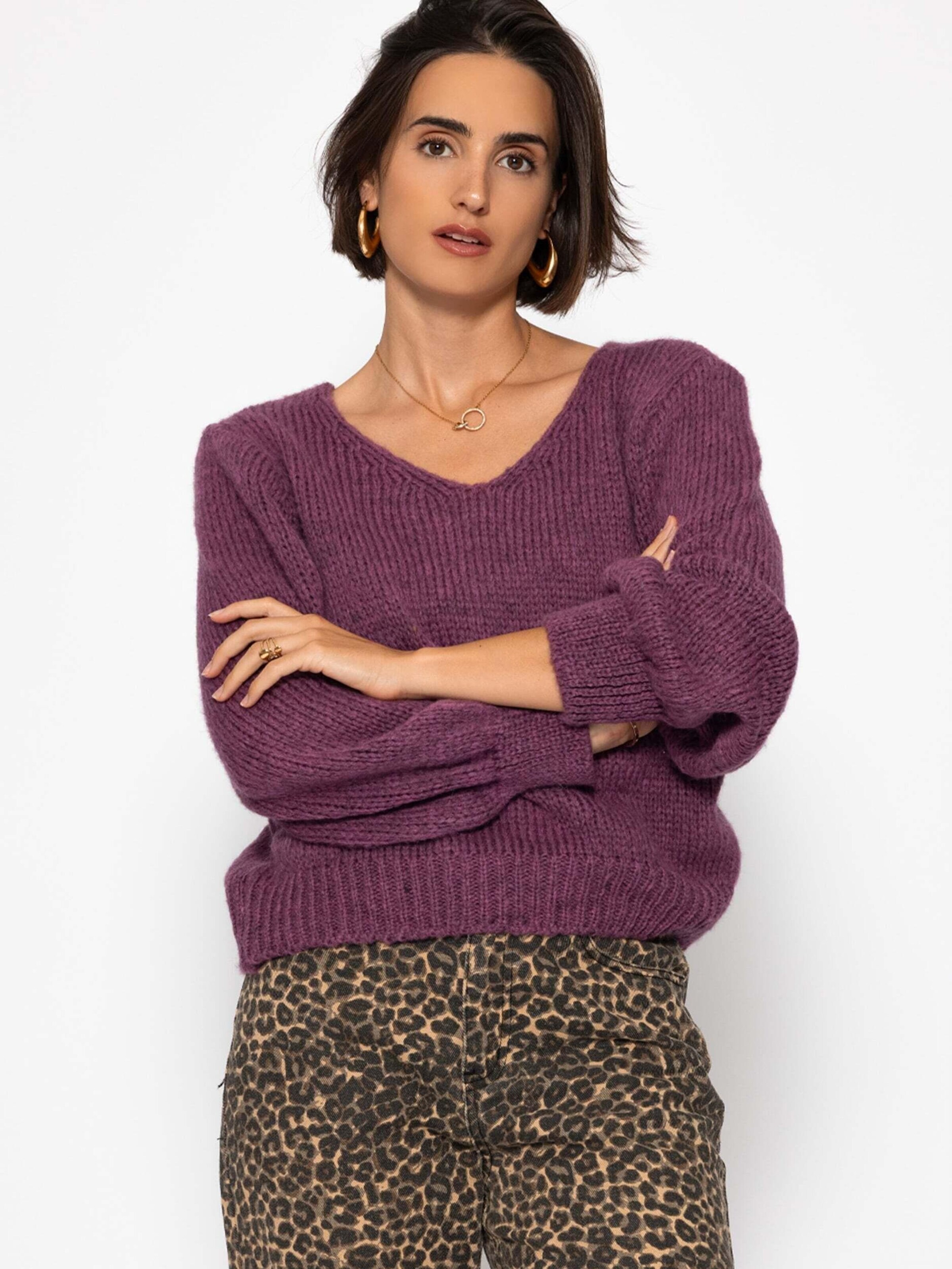 SASSYCLASSY Oversized Sweater in Purple: front