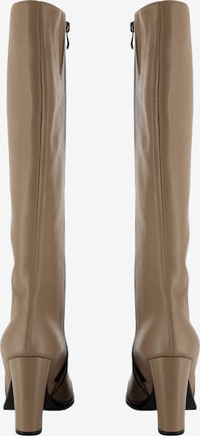 faina Stiefel in Beige