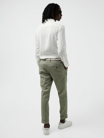 J.Lindeberg Regular Trousers with creases in Green