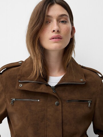 Bershka Jacke in Braun
