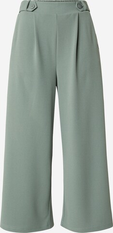 QS Wide leg Pleat-Front Pants in Green: front