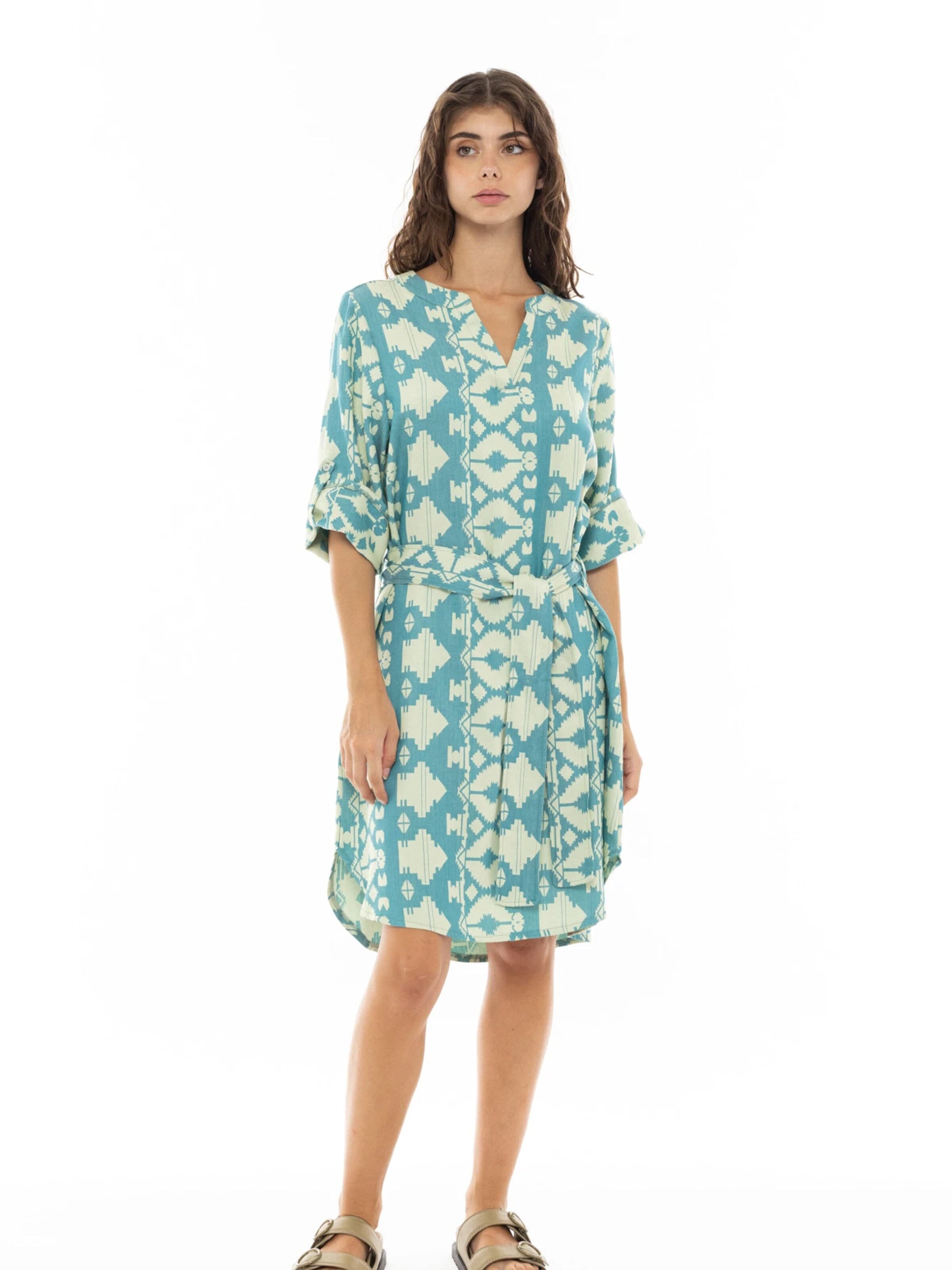 Pink Label Zomerjurk 'BEACHWEAR EMBROIDERY AQUA' in Groen: voorkant