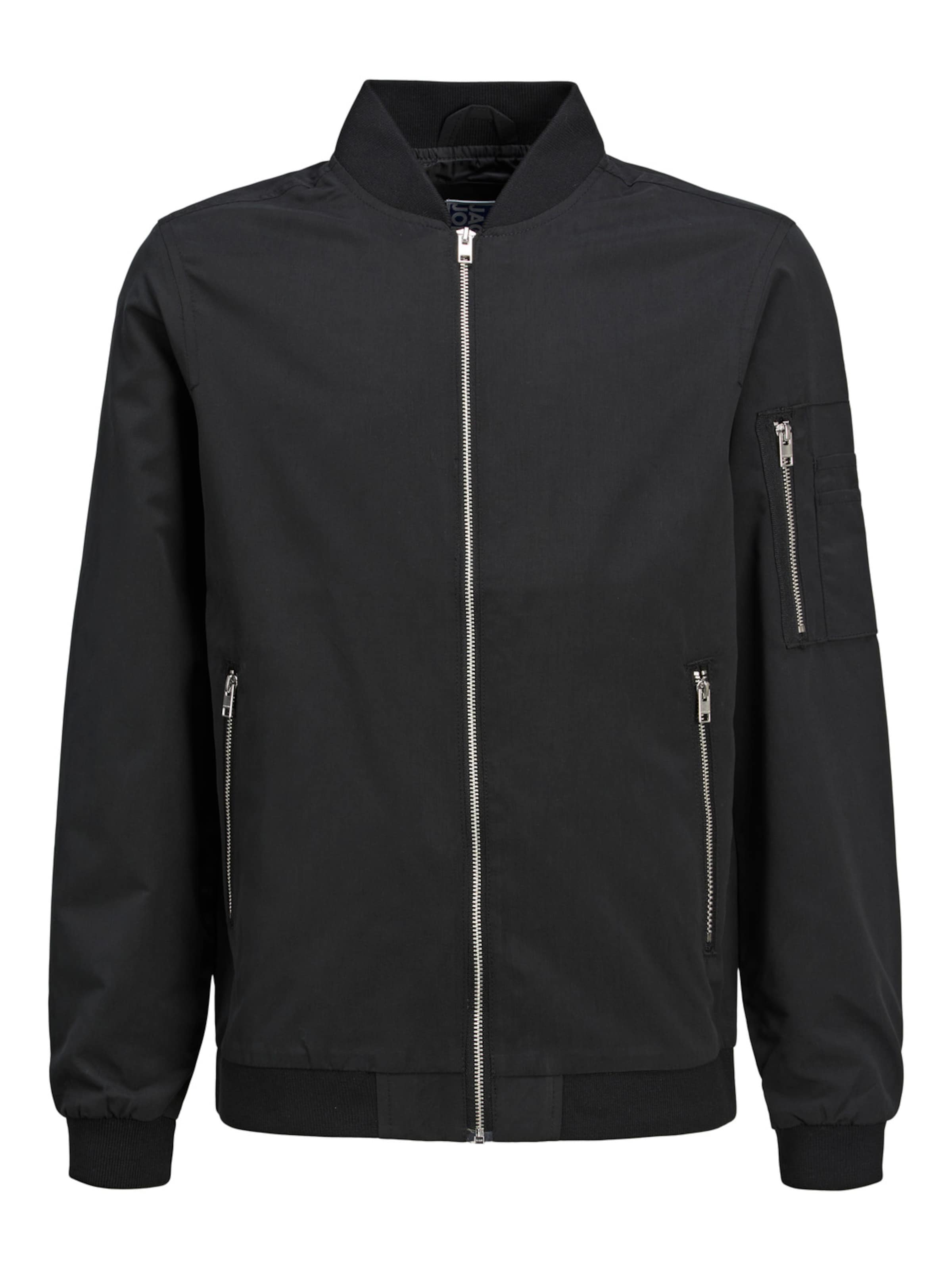 Jack & Jones Junior Jacke 'JJERush' in Schwarz: Vorderseite