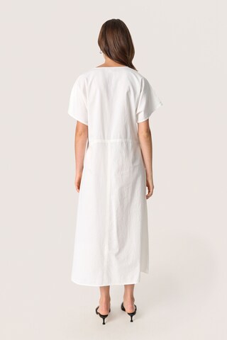 SOAKED IN LUXURY Jurk 'Bamone' in Wit