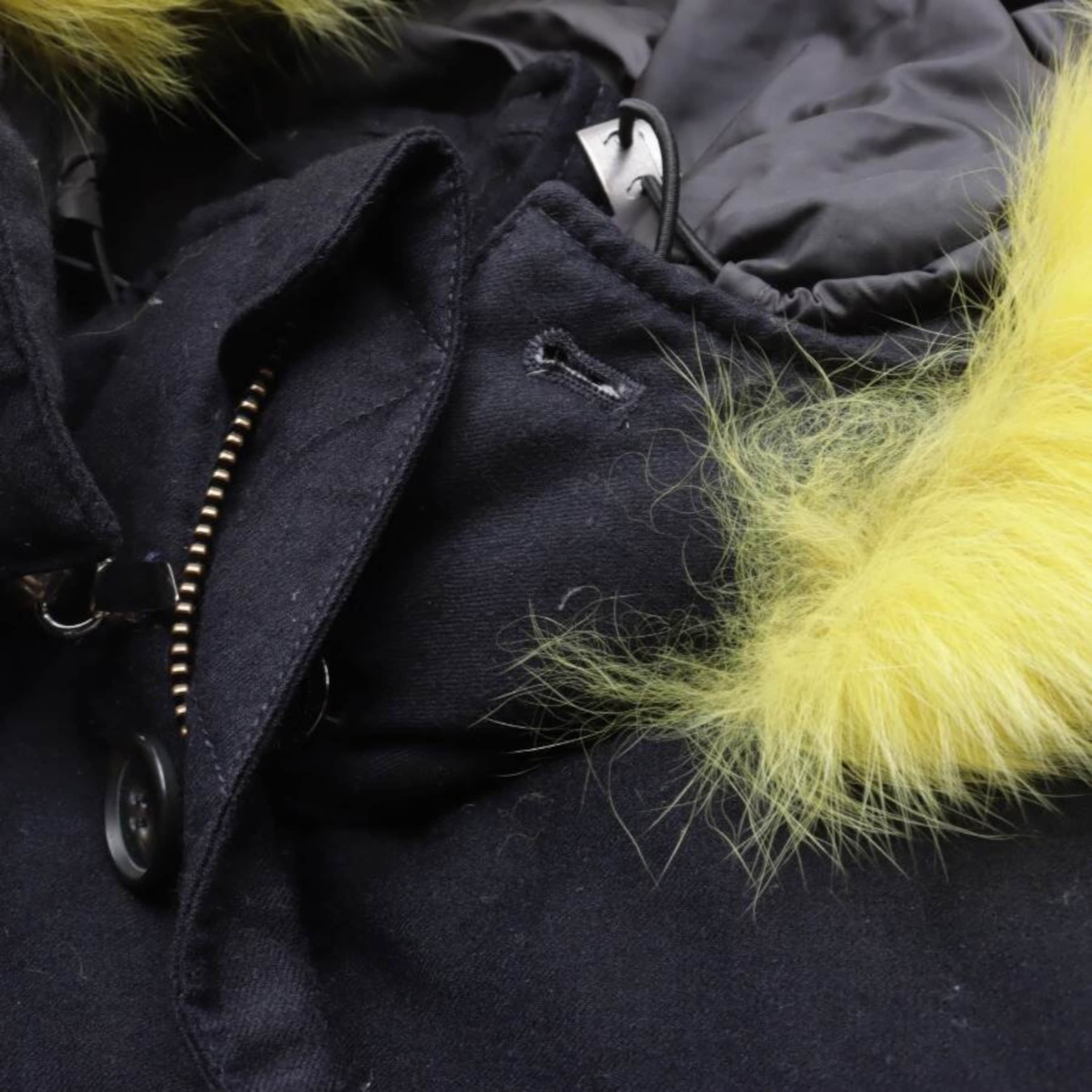 Windsor Jacket & Coat in S in Yellow