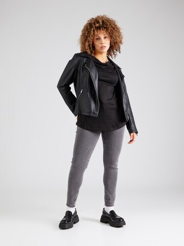T-shirt 'CARALBA MIRSE' ONLY Carmakoma en noir
