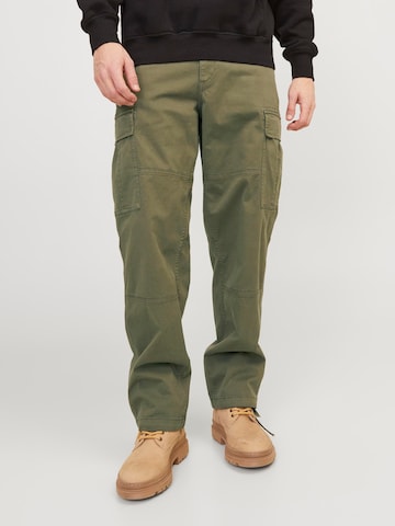 Loosefit Pantalon cargo 'Karl Harlow' JACK & JONES en vert : devant