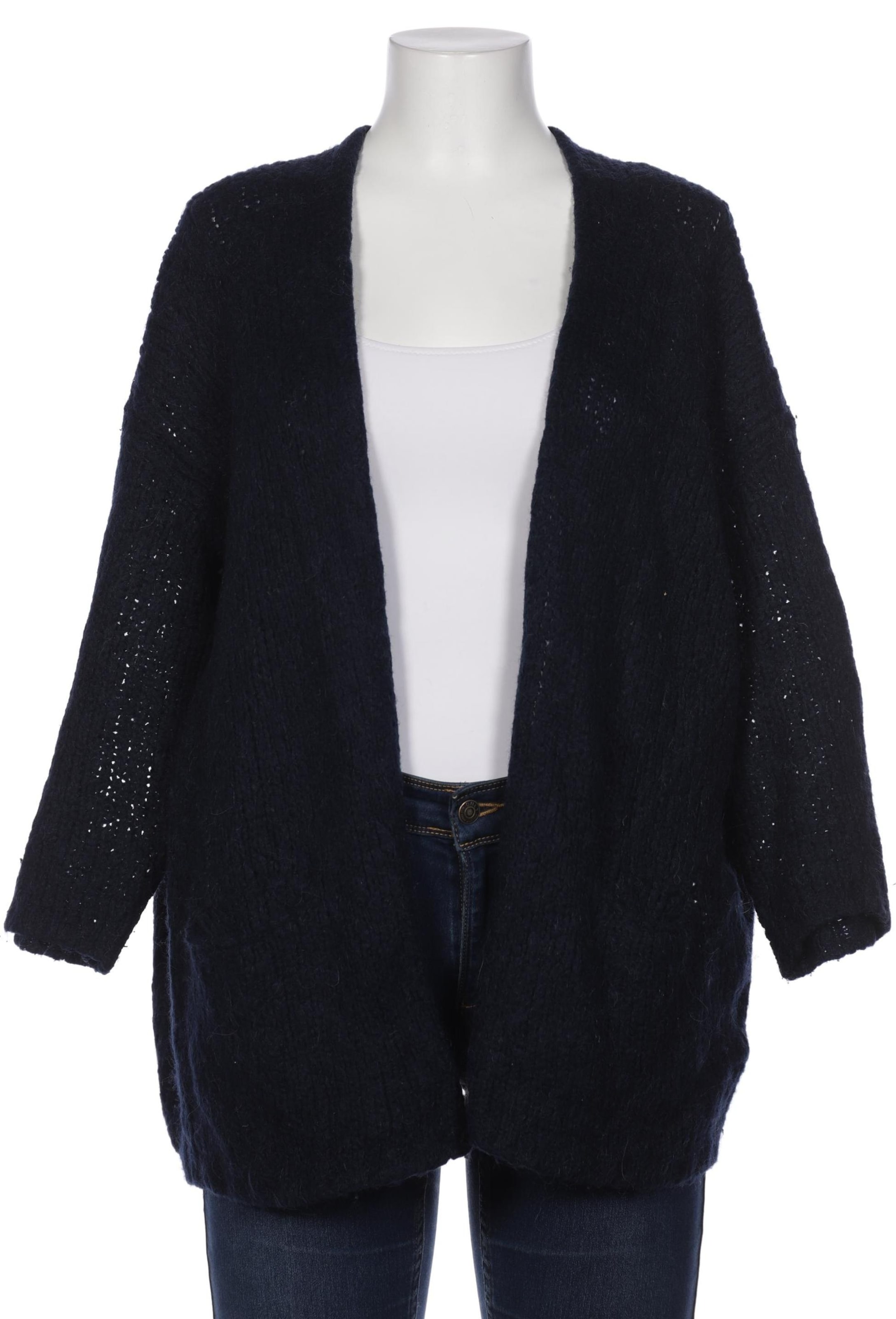 AMERICAN VINTAGE Sweater & Cardigan in M in Blue: front