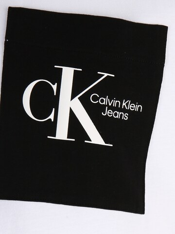 Calvin Klein Jeans Plus T-Shirt in Weiß