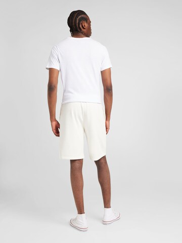 Champion Authentic Athletic Apparel - regular Pantalón en blanco