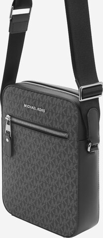 Michael Kors - Bolso de hombro en negro: frente