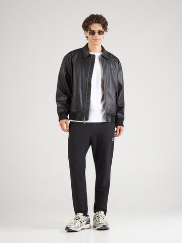 EA7 Emporio Armani Тениска в бяло