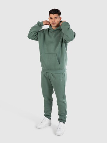 Smilodox Tapered Trousers ' Fiero ' in Green