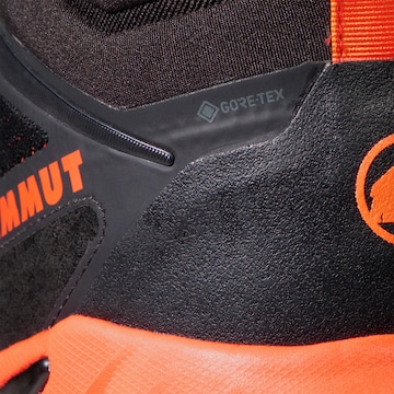 MAMMUT Boots 'Sapuen High' in Black